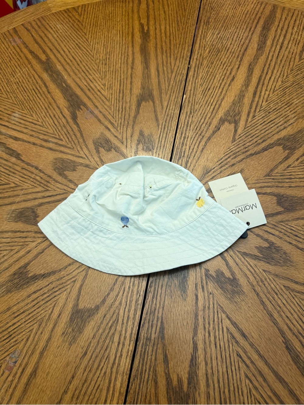 Light Blue Bucket Hat with Embroidered Balloons -